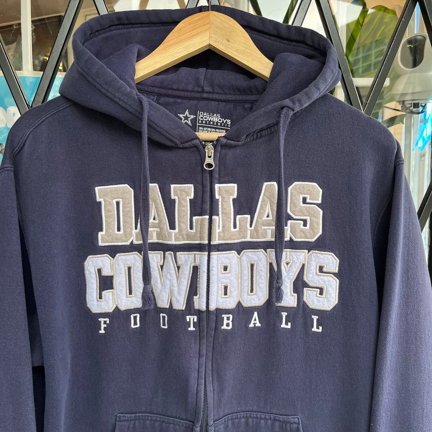 Dallas Cowboys Zip Up Hoodie - Size M