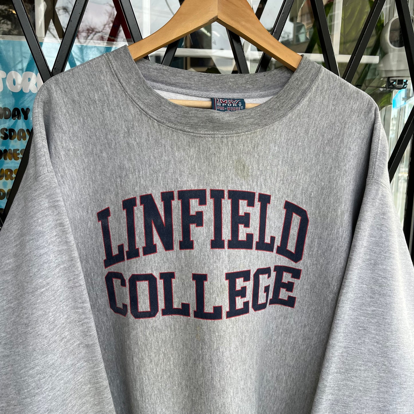 Vintage Linfield College Pro Weave Crewneck - Size XXL