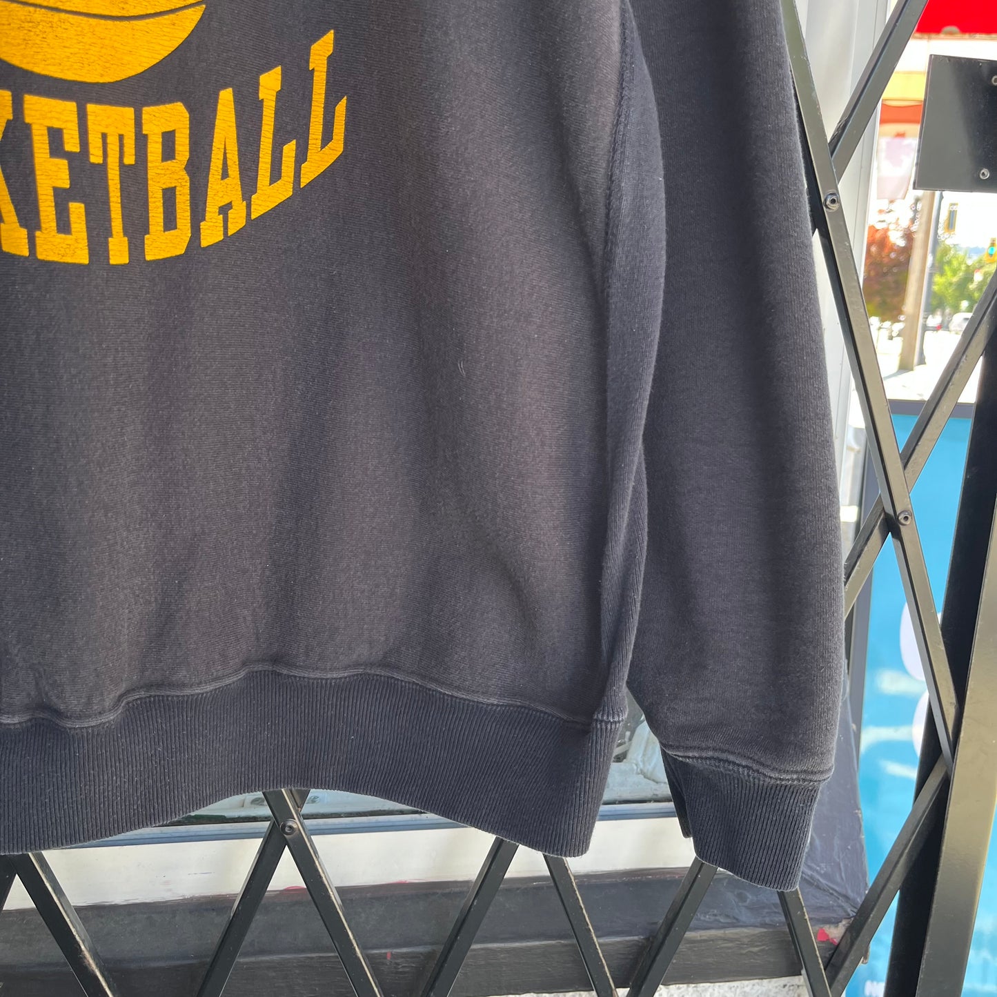 Vintage Washington University Basketball Heavyweight Crewneck - Size XL
