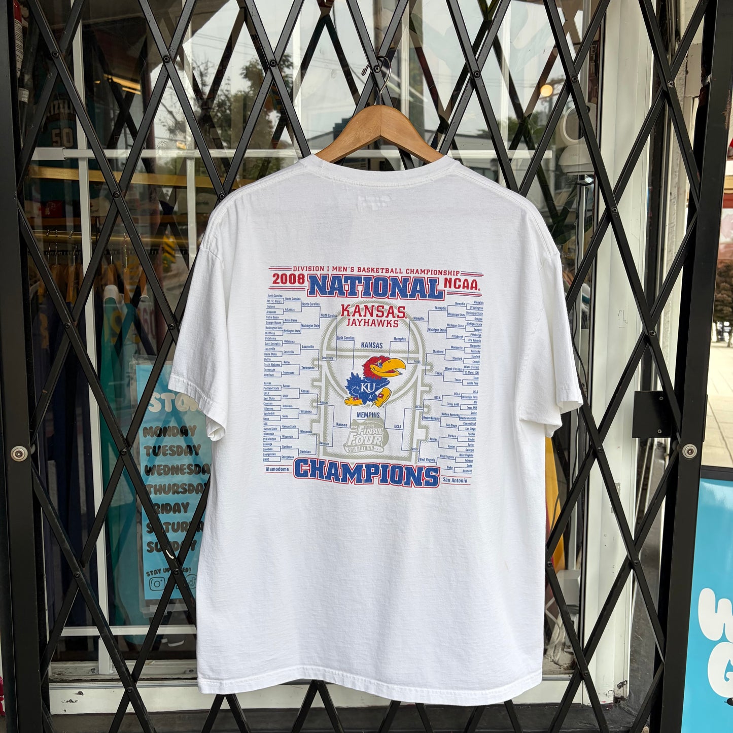 2008 Kansas Jayhawks NCAA Bracket Tee - Size XL