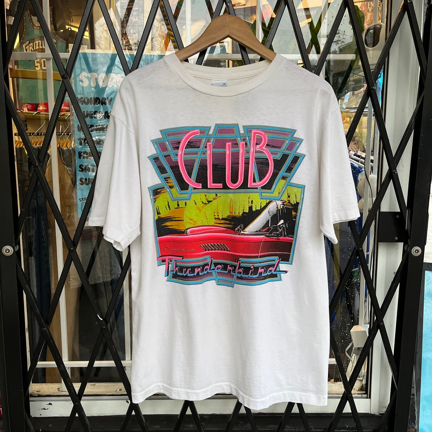 Vintage Club Thunderbird Car Tee - Size XL
