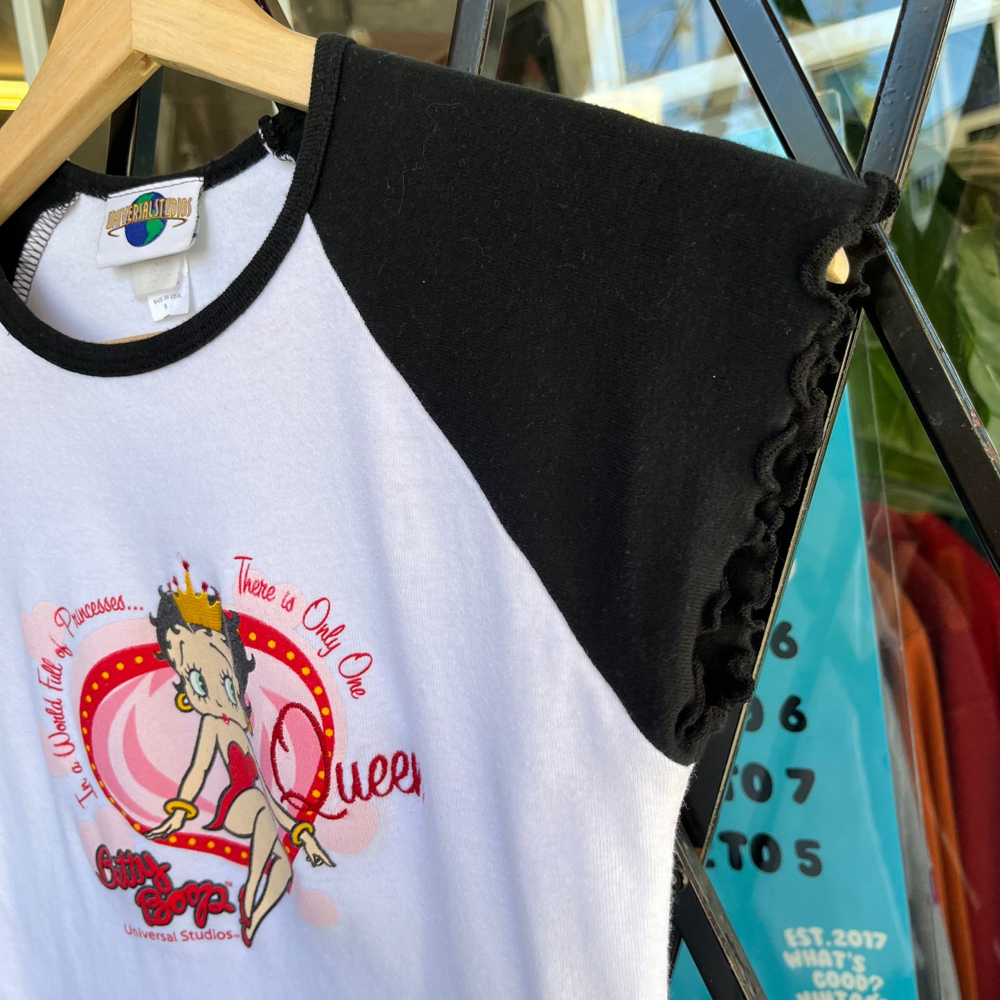 Y2K Betty Boop Baby Tee - Size WMNS S