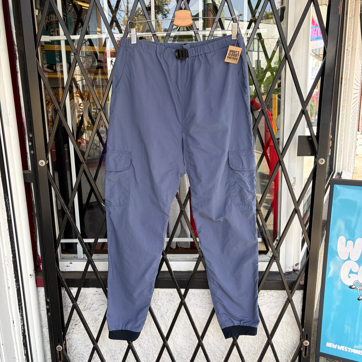 Vintage MEC Hiking Pants - Size M