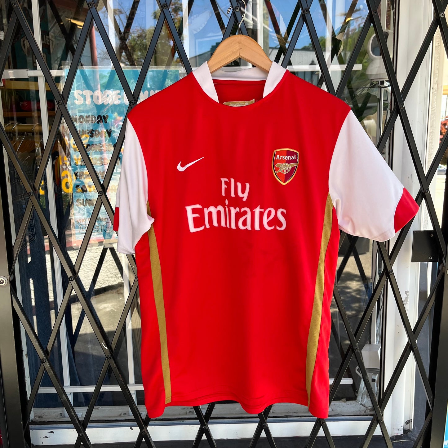 Replica Nike Arsenal Jersey - Size L