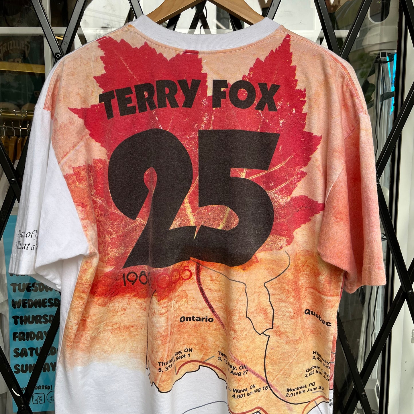 2005 Terry Fox Foundation Tee - Size XL