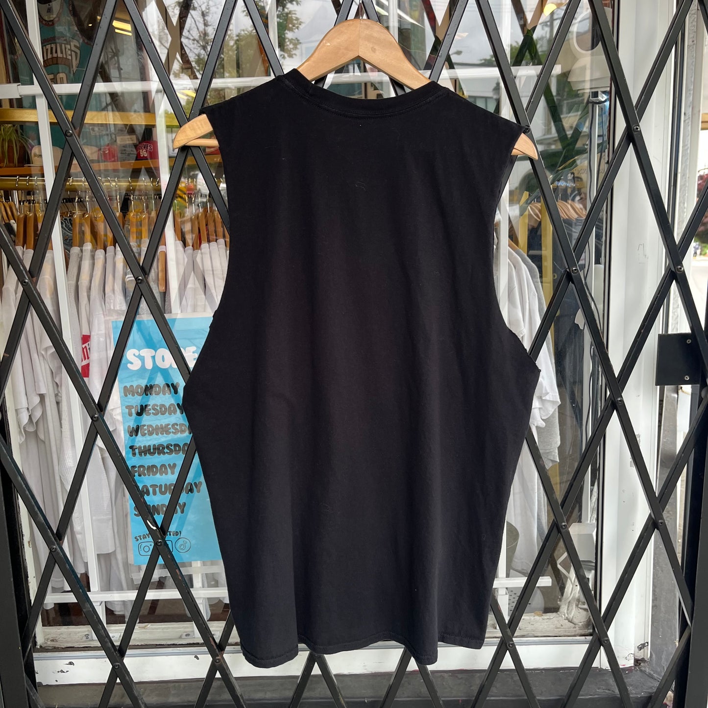 Misfits Cut Off Tee - Size L