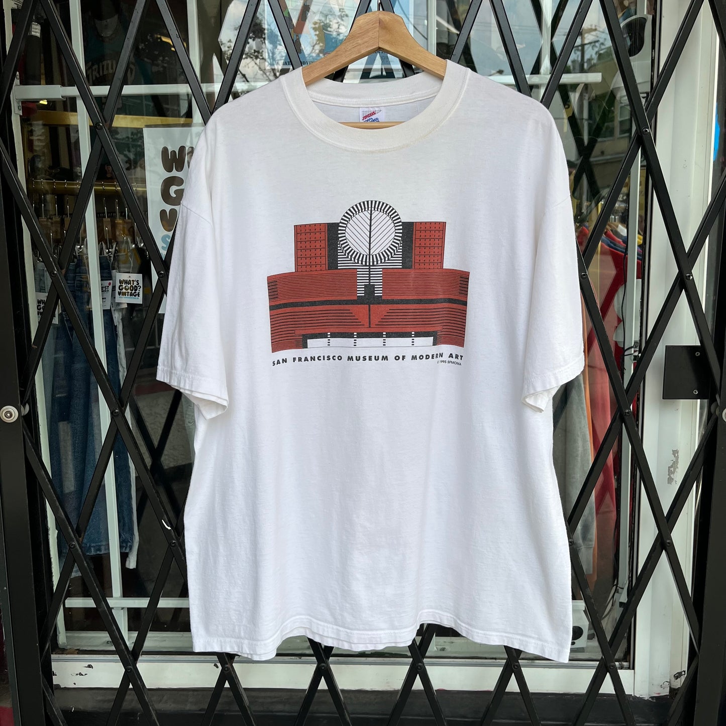 1995 SF Museum of Modern Art Tee - Size XL