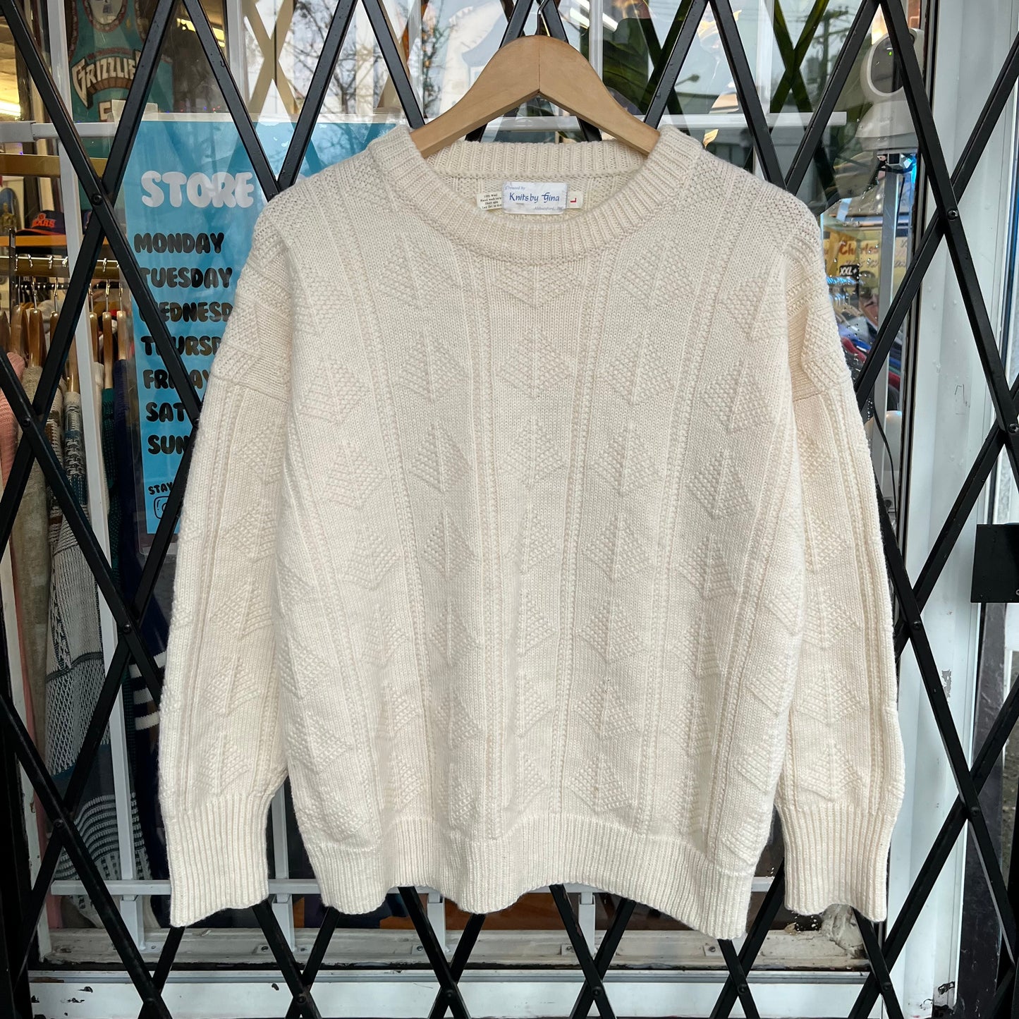 Vintage Wool Knit Sweater - Size L