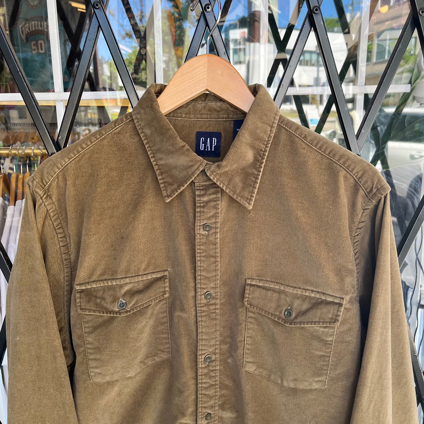 Vintage Gap Button Up Shirt - Size L
