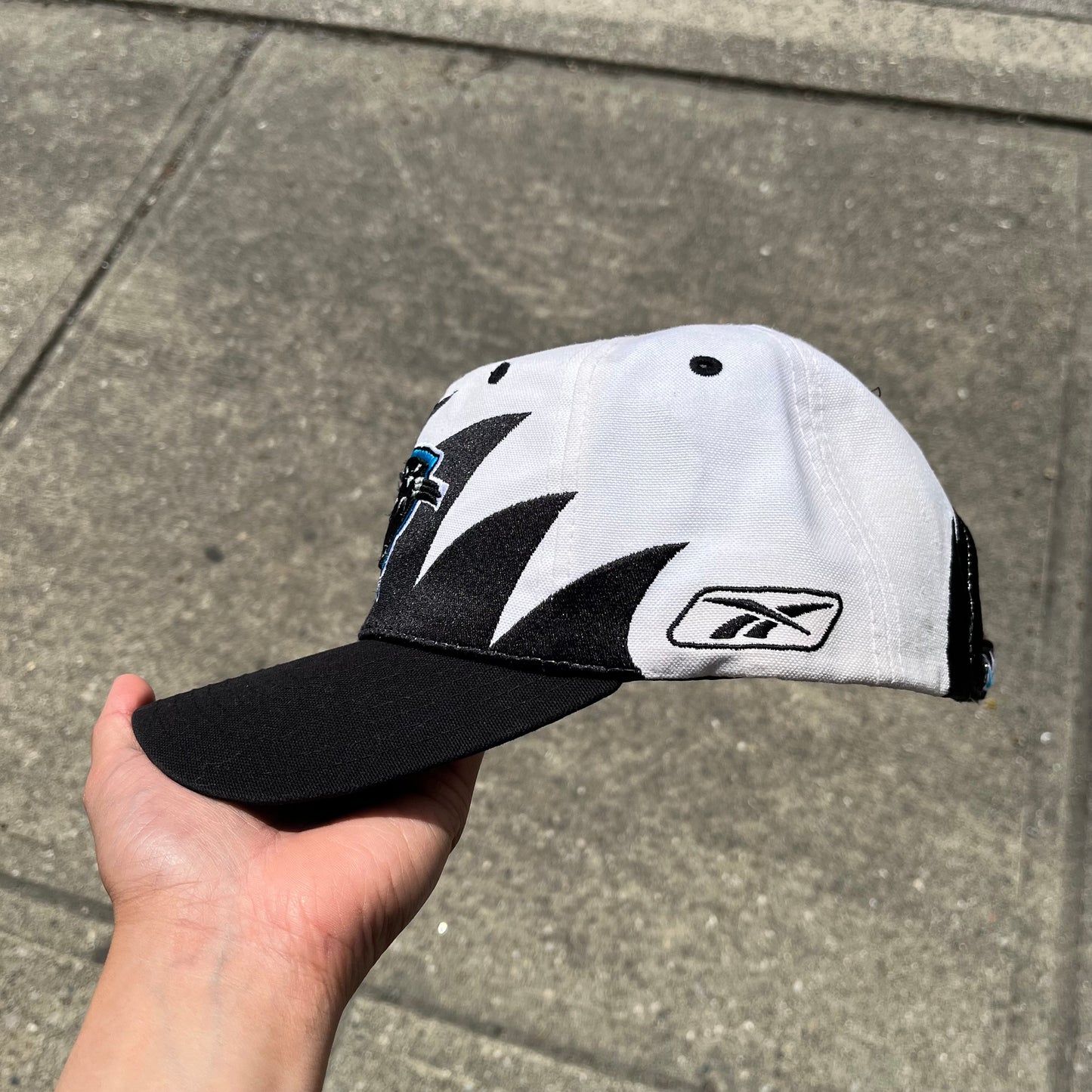 2000’s Reebok Carolina Panthers Sharktooth Velcroback Hat