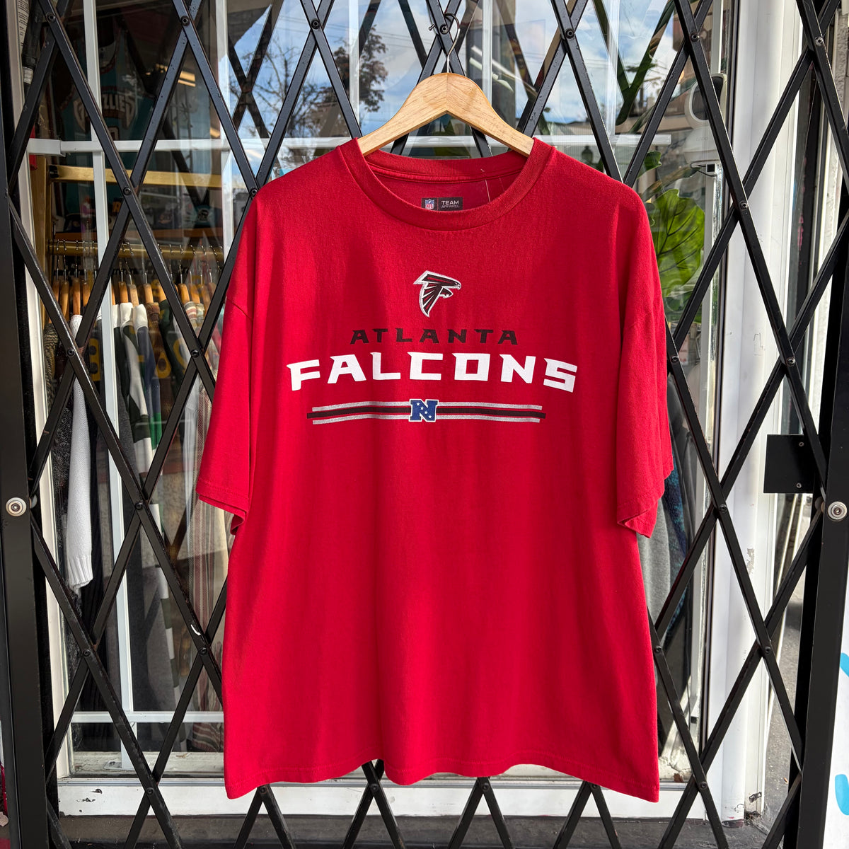 Atlanta Falcons Tee - Size XXL
