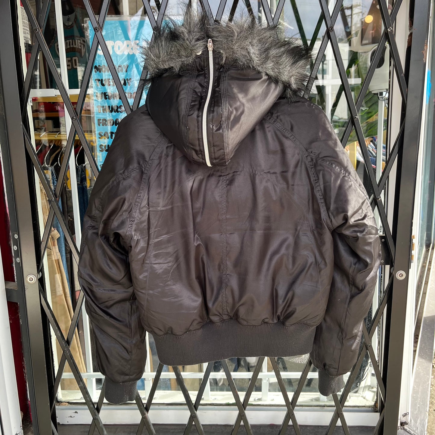 Y2K Nike Down Fur Bomber Jacket - Size Womens L