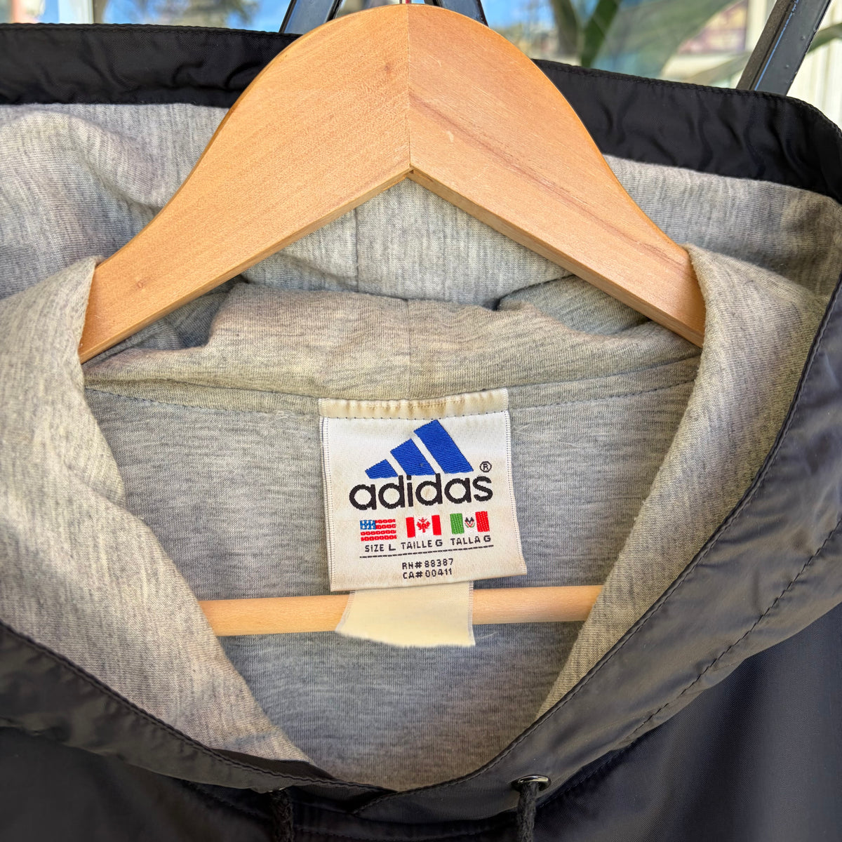 Vintage Adidas Pullover Windbreaker - Size L