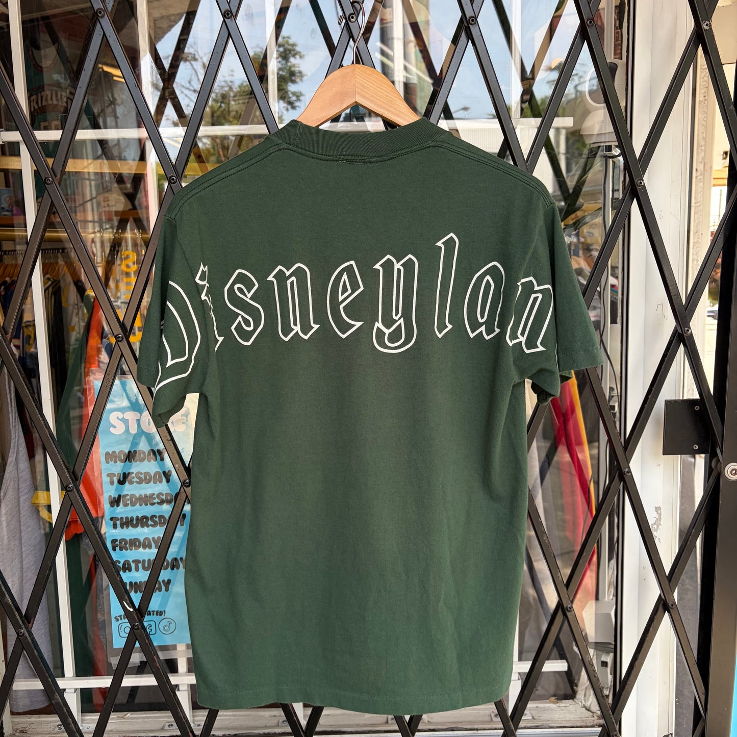 1994 Disneyland Tee - Size M