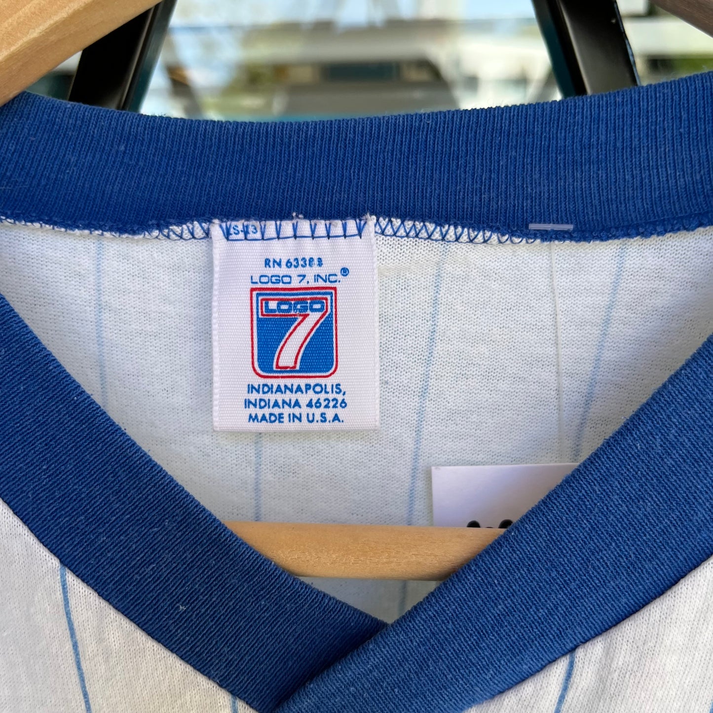 1988 Logo 7 Chicago Cubs Shirt - Size XL