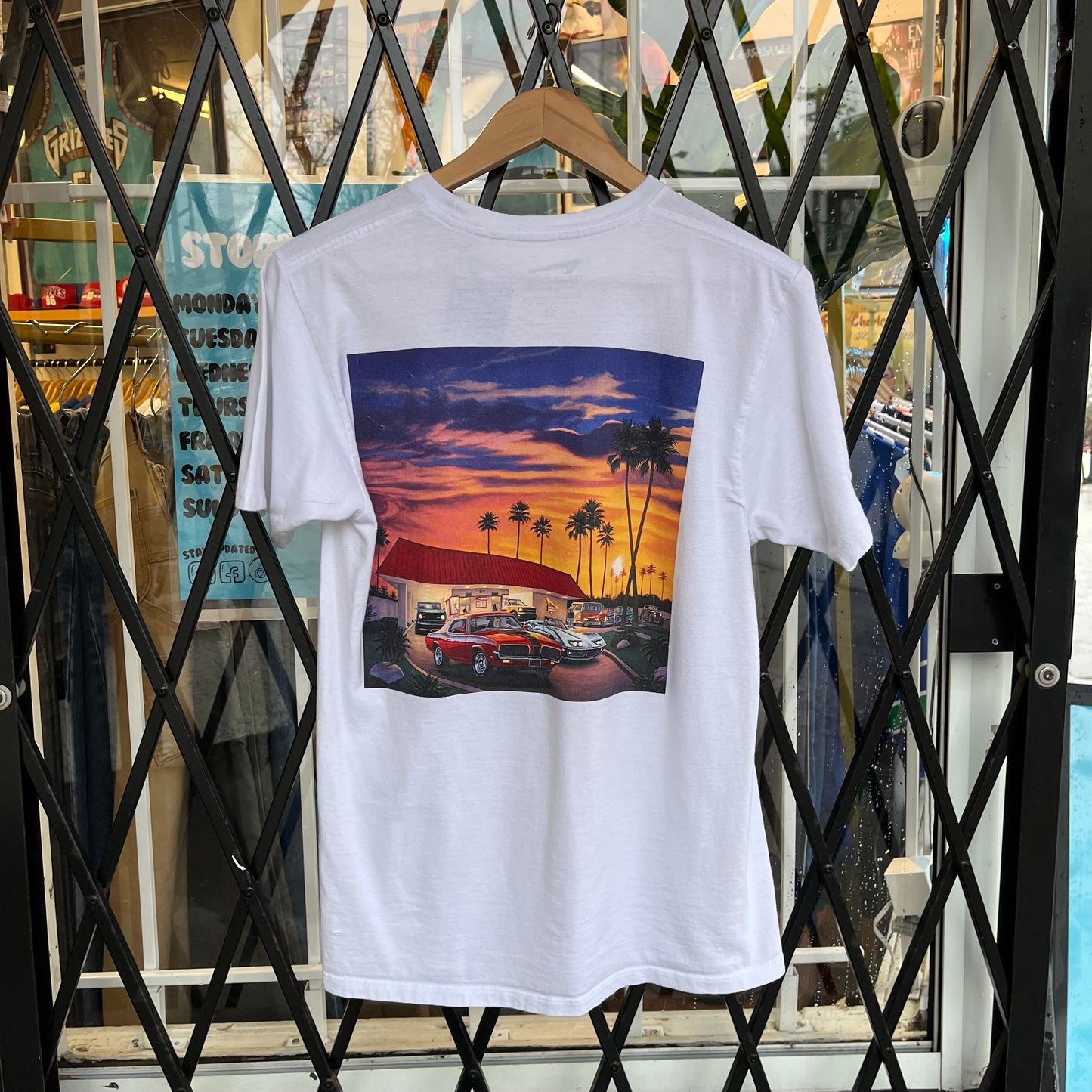 In-N-Out Las Vegas Sunset Tee - Size M