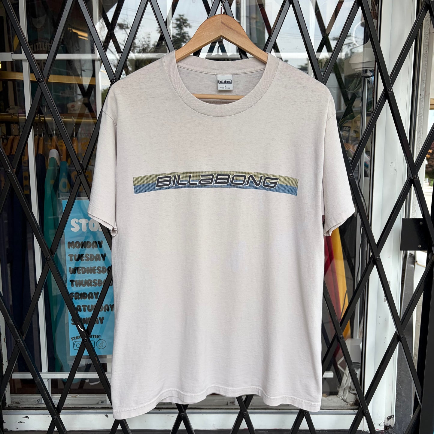 Vintage Billabong Tee - Size L