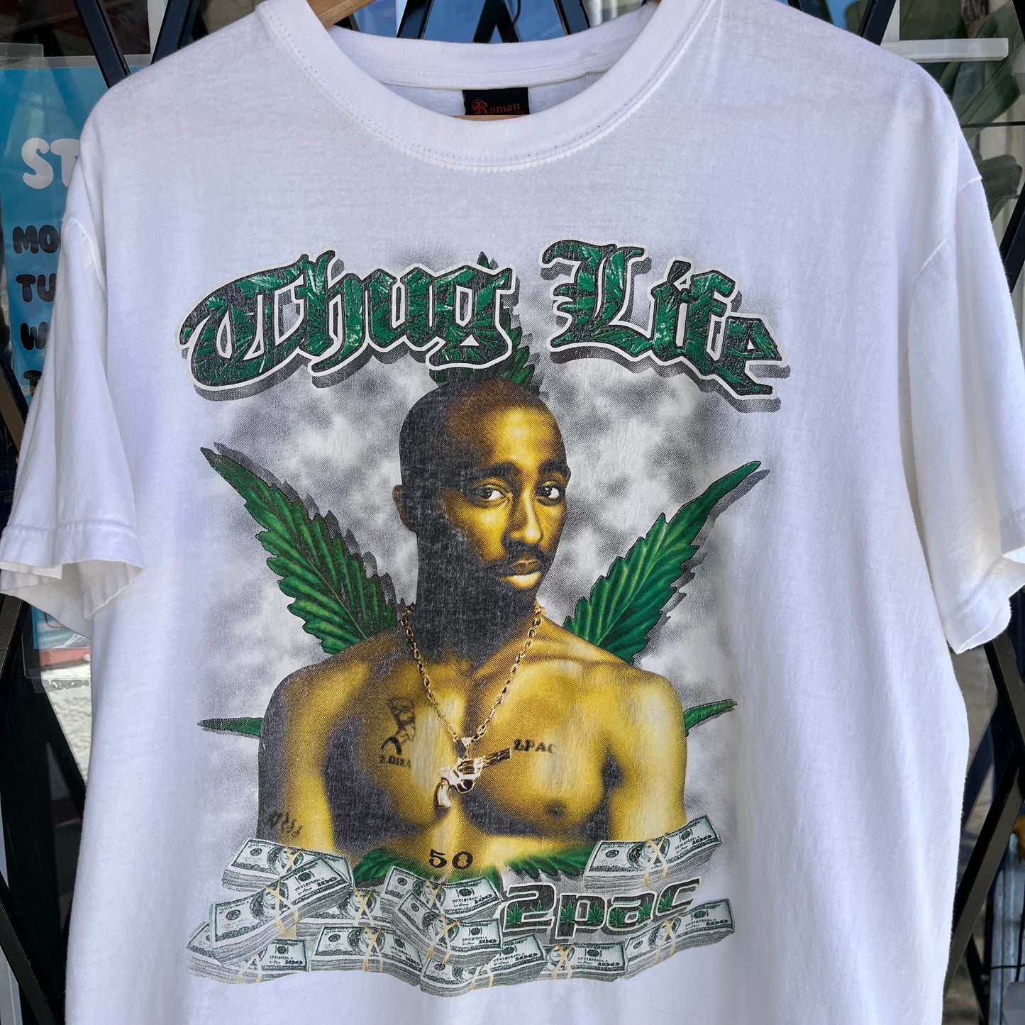 2000’s Tupac Weed Tee - size L
