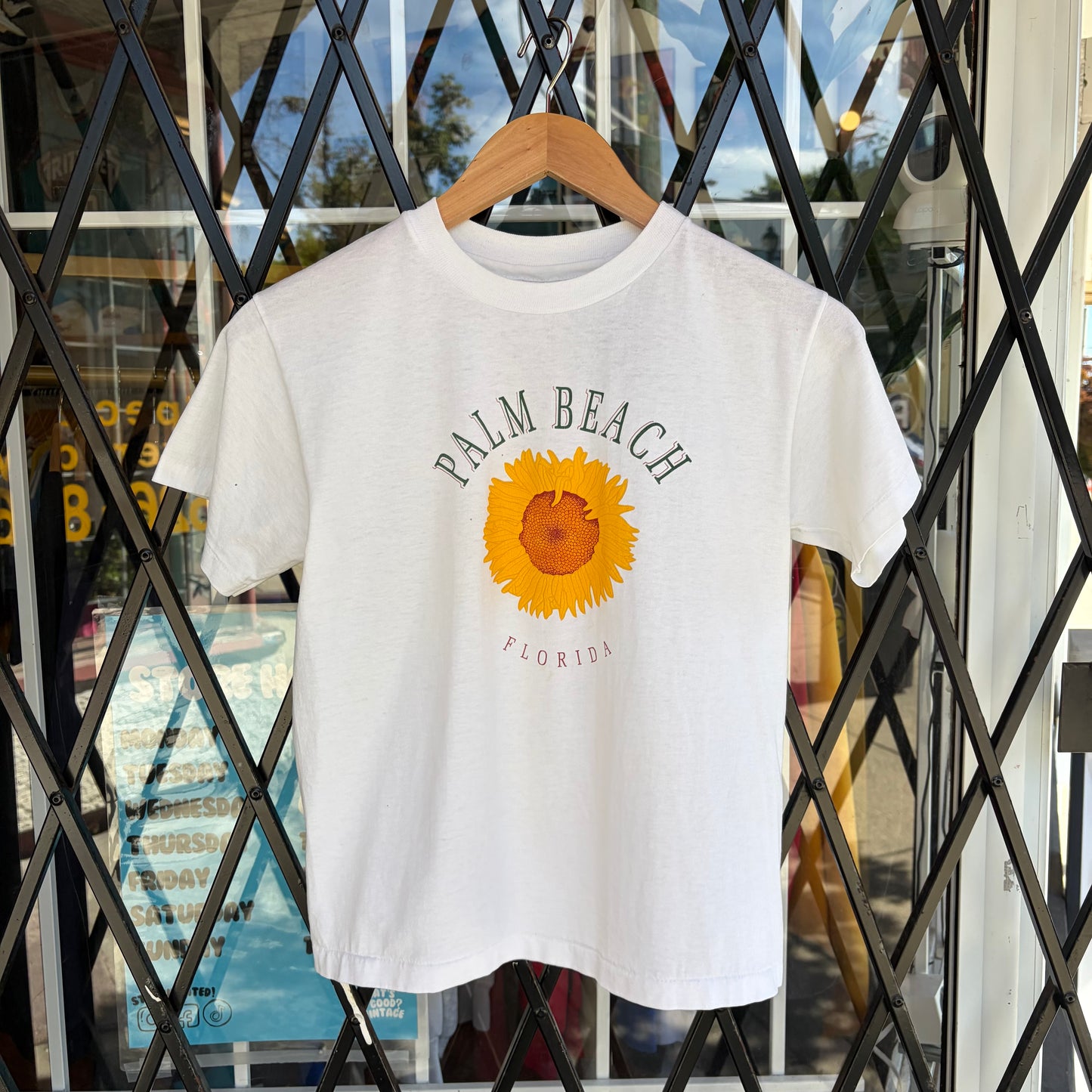 Vintage Sunflower Mini Tee - Size Women’s L