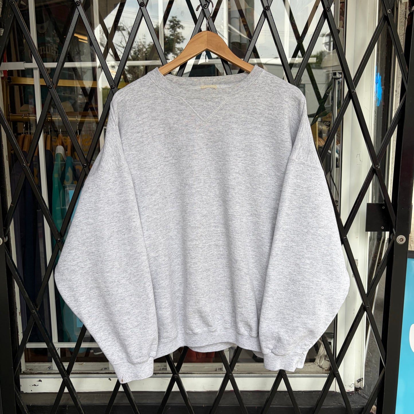 Vintage Oversized Blank Crewneck - Size XL