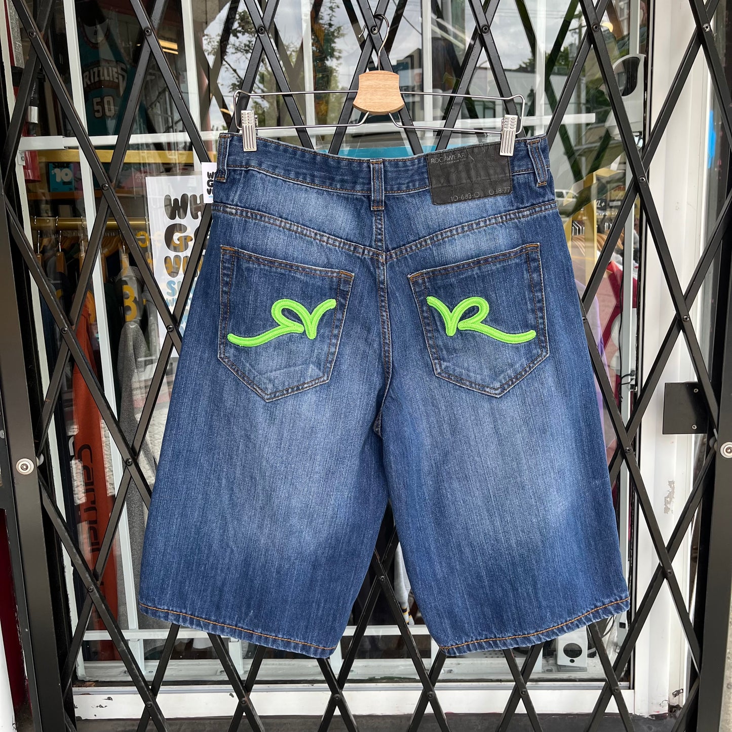 Y2K Rocawear Baggy Denim Shorts - Size 34W