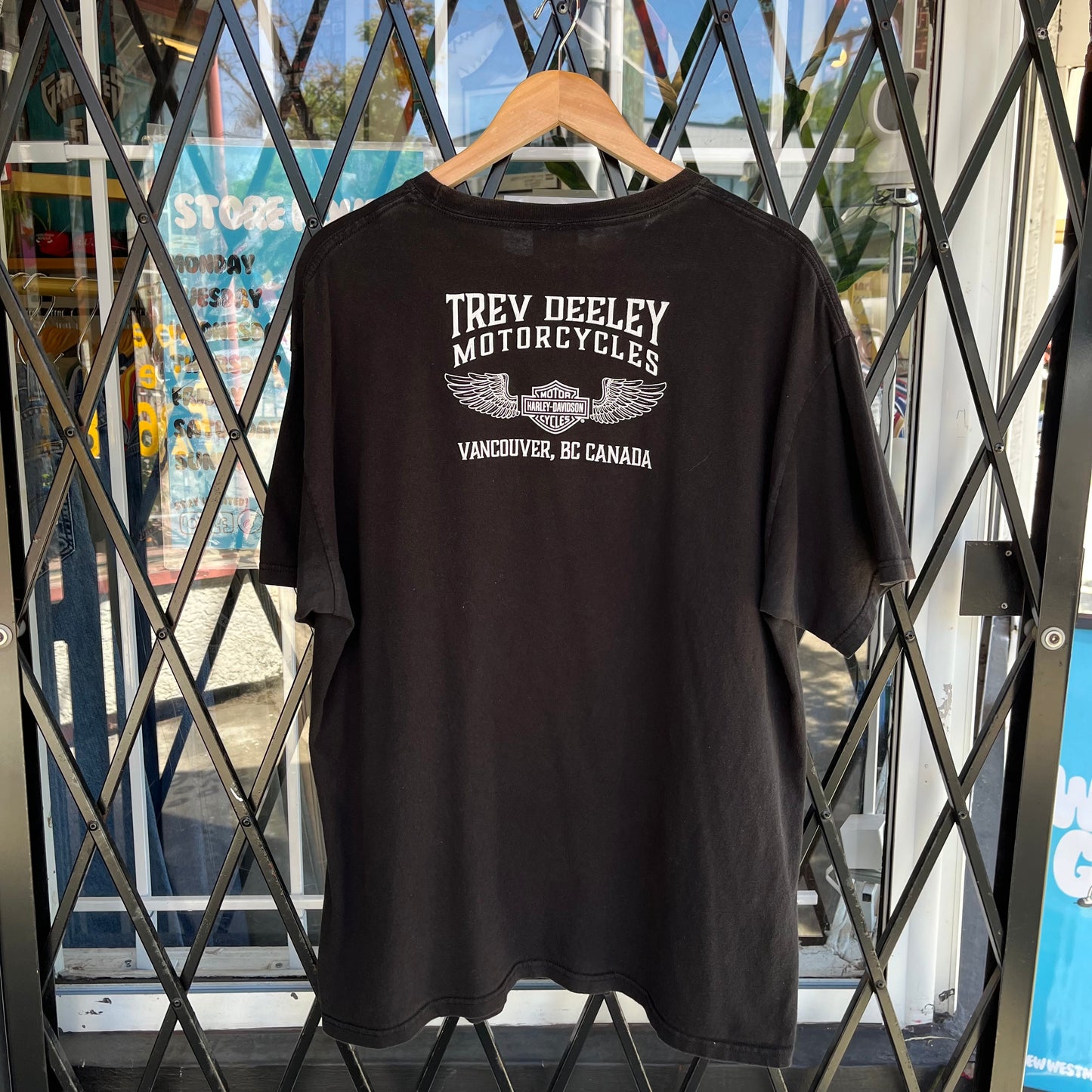 Harley Davidson Vancouver Tee - Size XL
