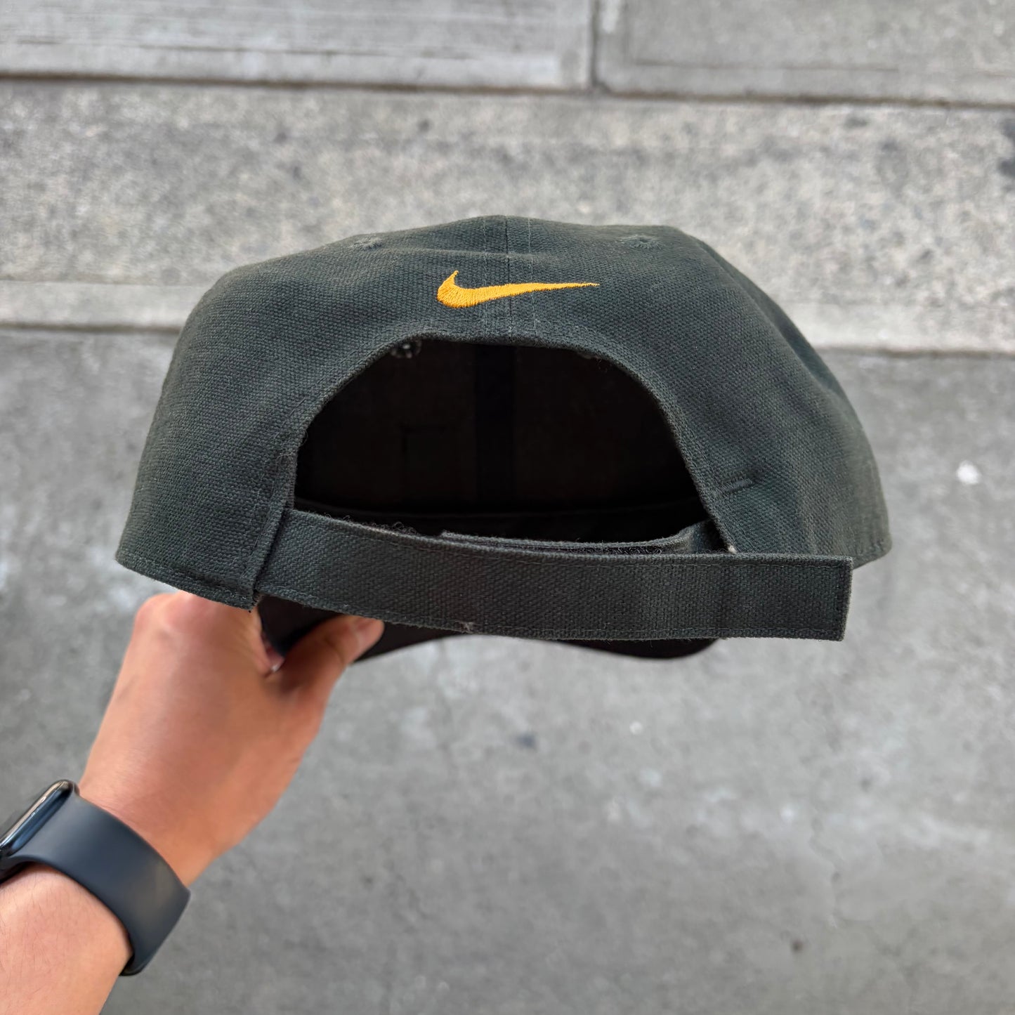 Vintage Nike VelcoBack Hat