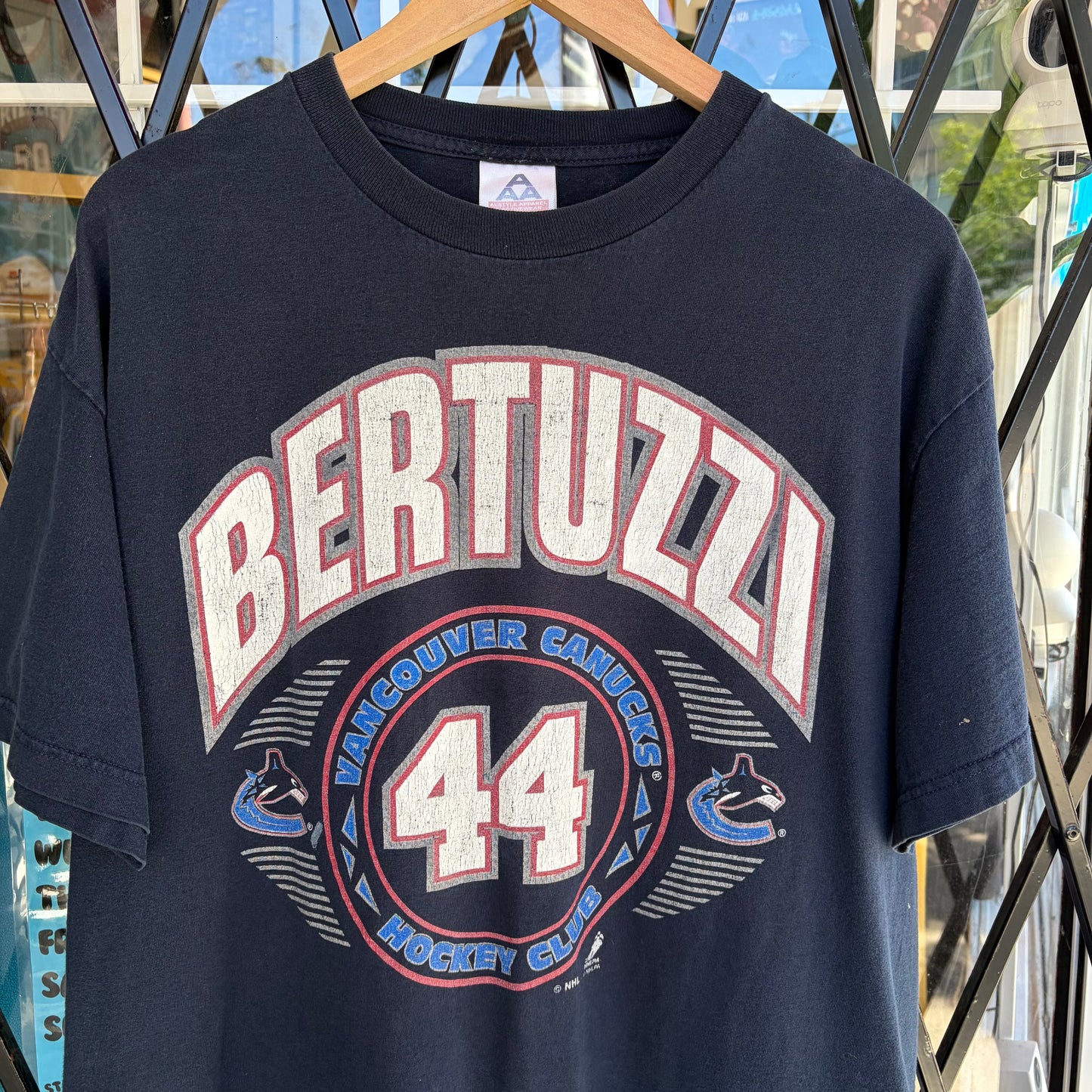 Vancouver Canucks Todd Bertuzzi Tee - Size XL