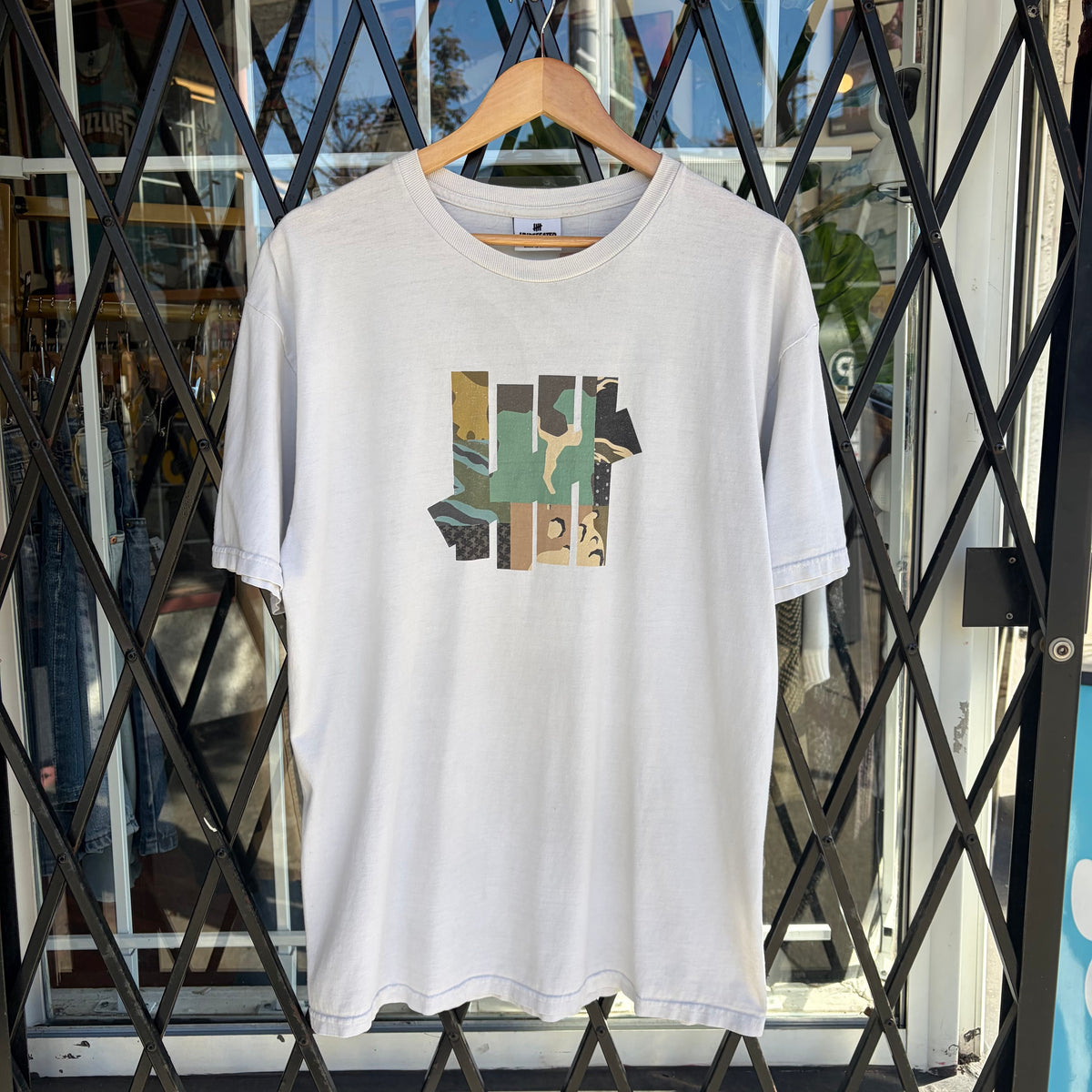Undefeated Camo Tee - Size L