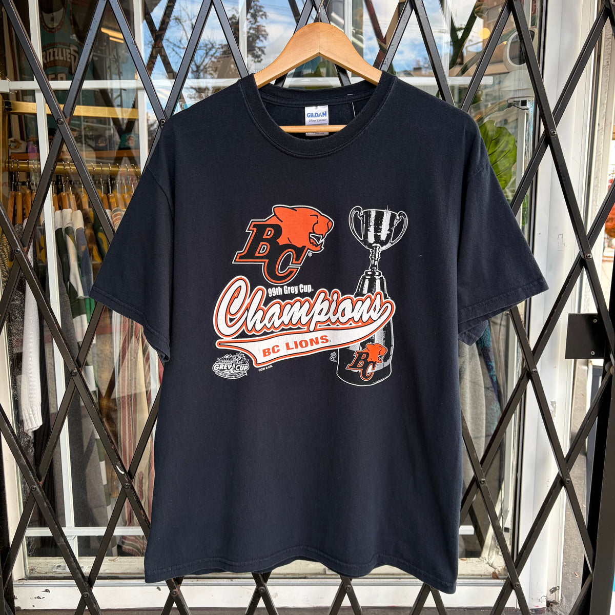 2010 BC Lions Championship Tee - Size L