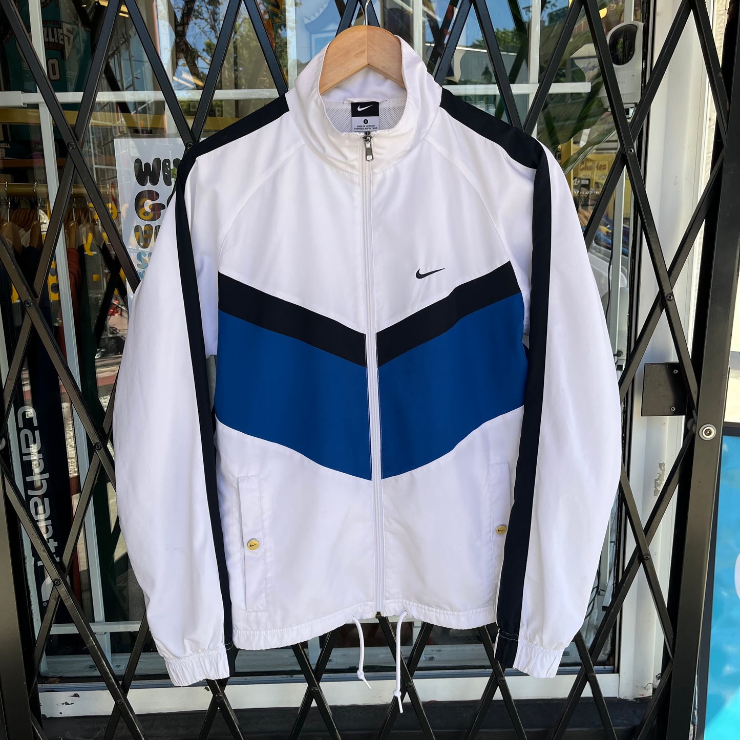 Nike Windbreaker - Size S