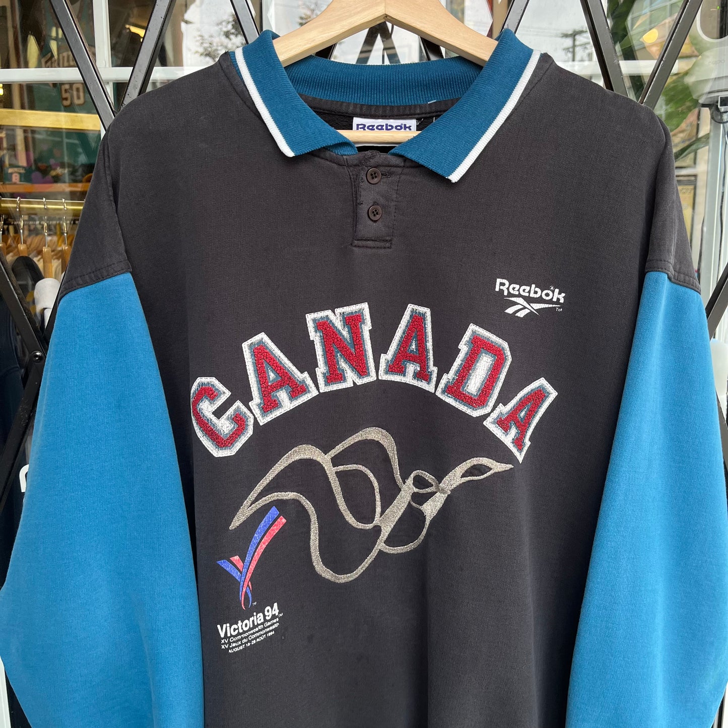 1994 Reebok Victoria Canada Commonwealth Games Sweater - Size M