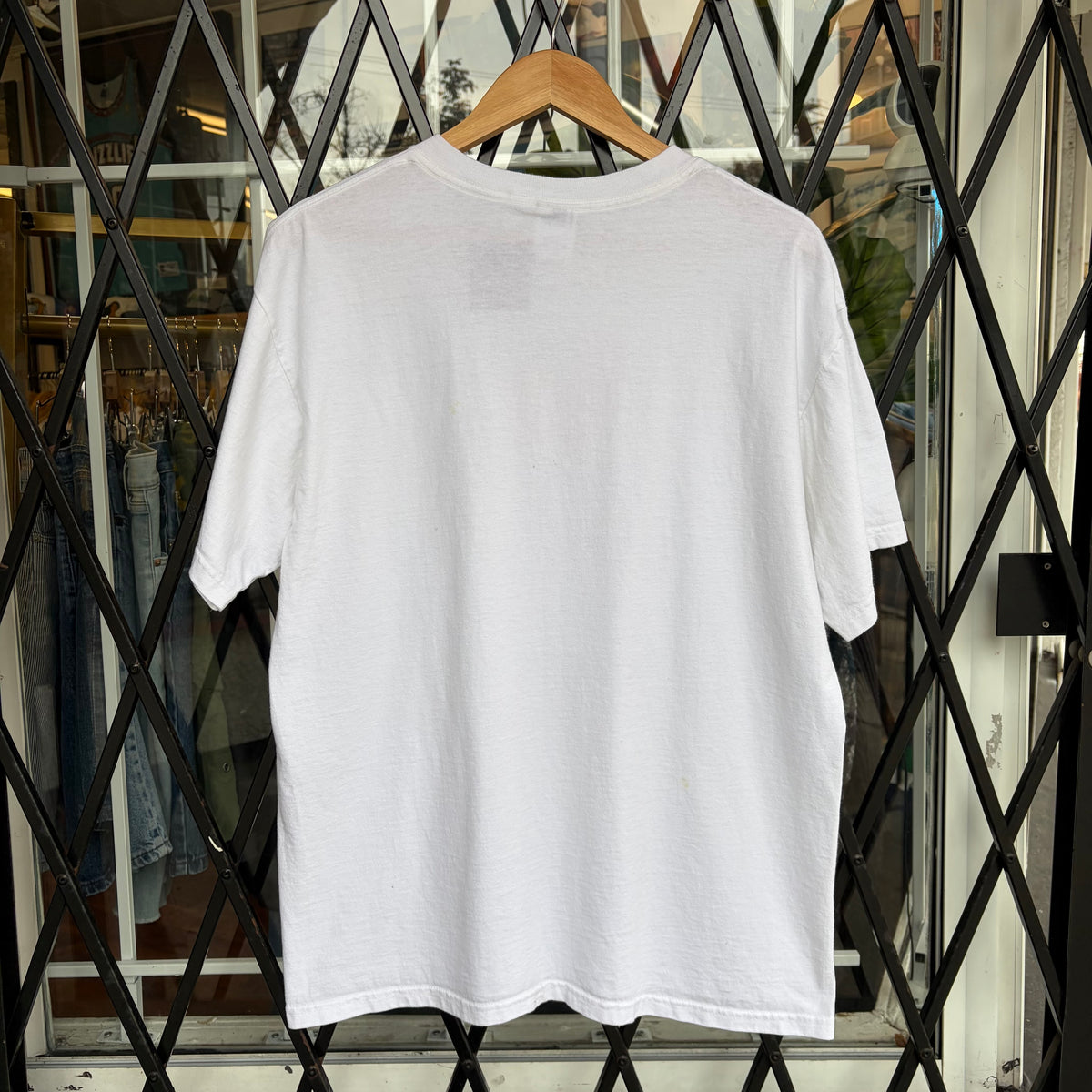 2002 Art Institute of Chicago Tee - Size L
