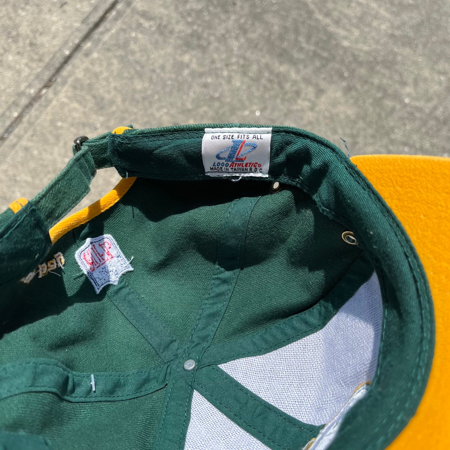 Vintage Green Bay Packers Strapback Hat