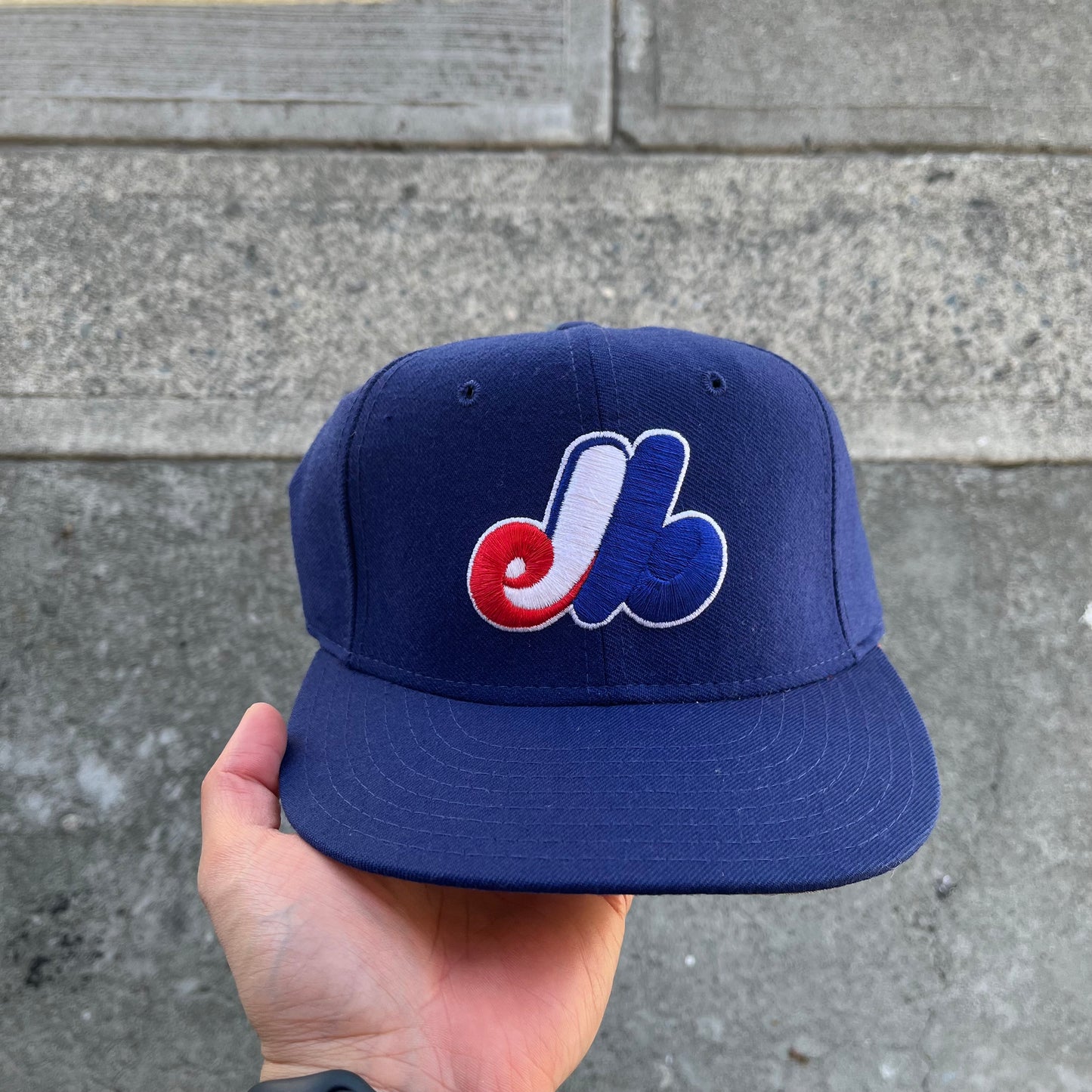 Vintage New Era Montreal Expos Fitted Hat - Size 7 1/4