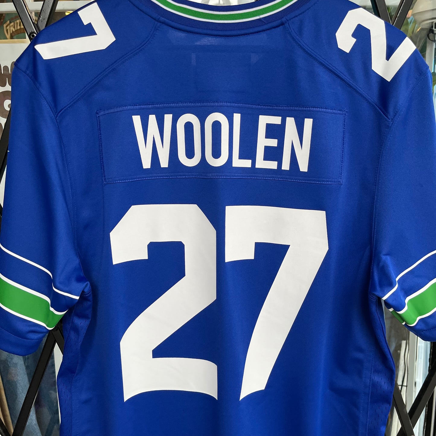 Nike Seattle Seahawks Throwback Riq Woolen Jersey - Size M