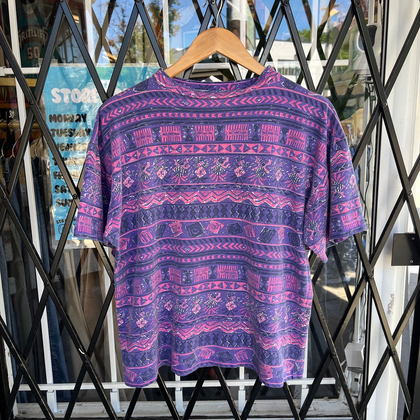 Vintage Art Deco Tee - Size M