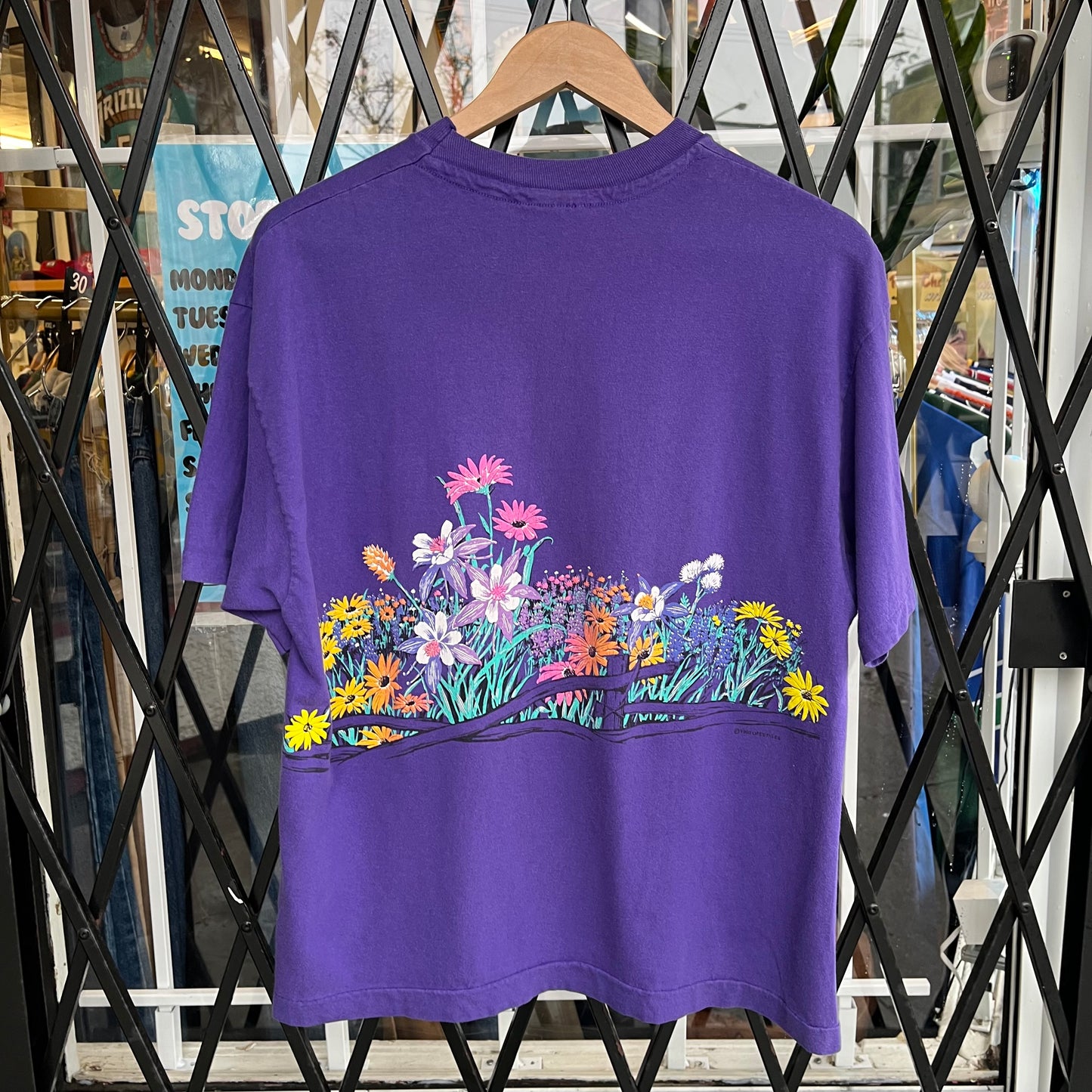 1990 Floral Souvenir Tee - Size L