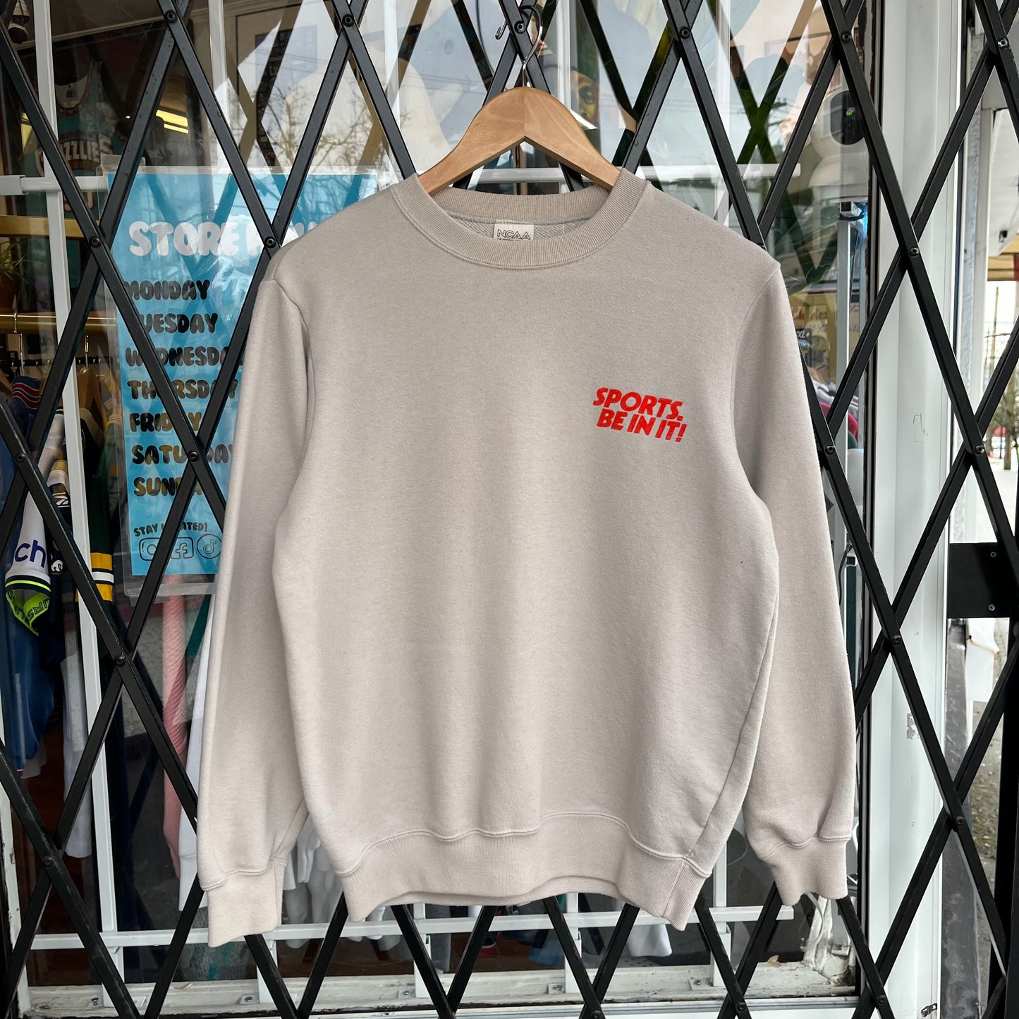 1970’s NCAA Crewneck - Size M