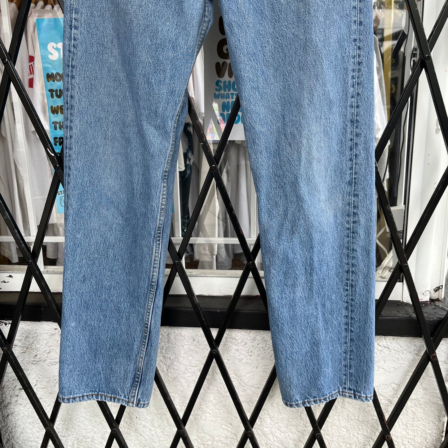 Levi’s 501 Button Fly Pants - Size 34W x 32L