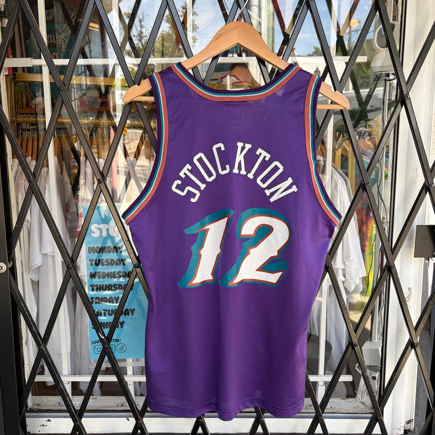 Vintage Champion Utah Jazz John Stockton Jersey - Size 40 (M)