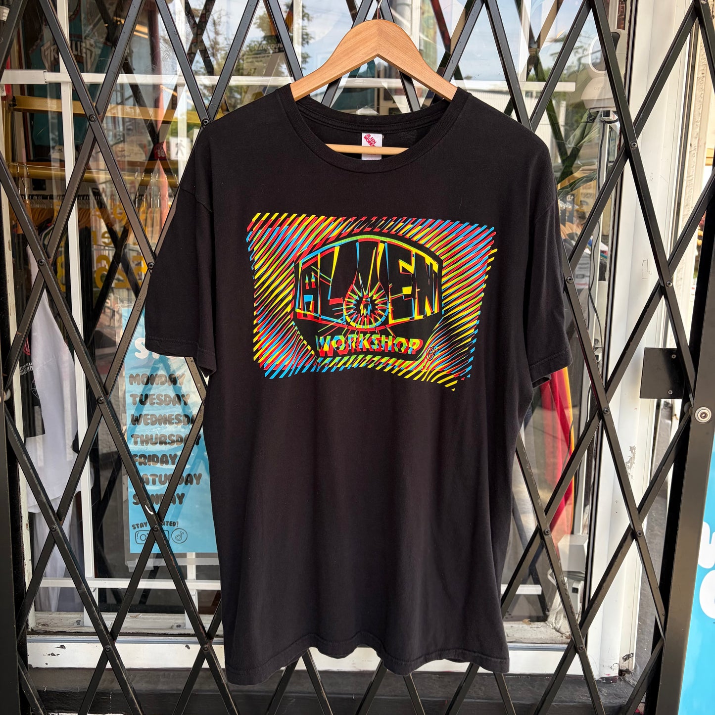 Alien Workshop Skateboarding Tee - Size L