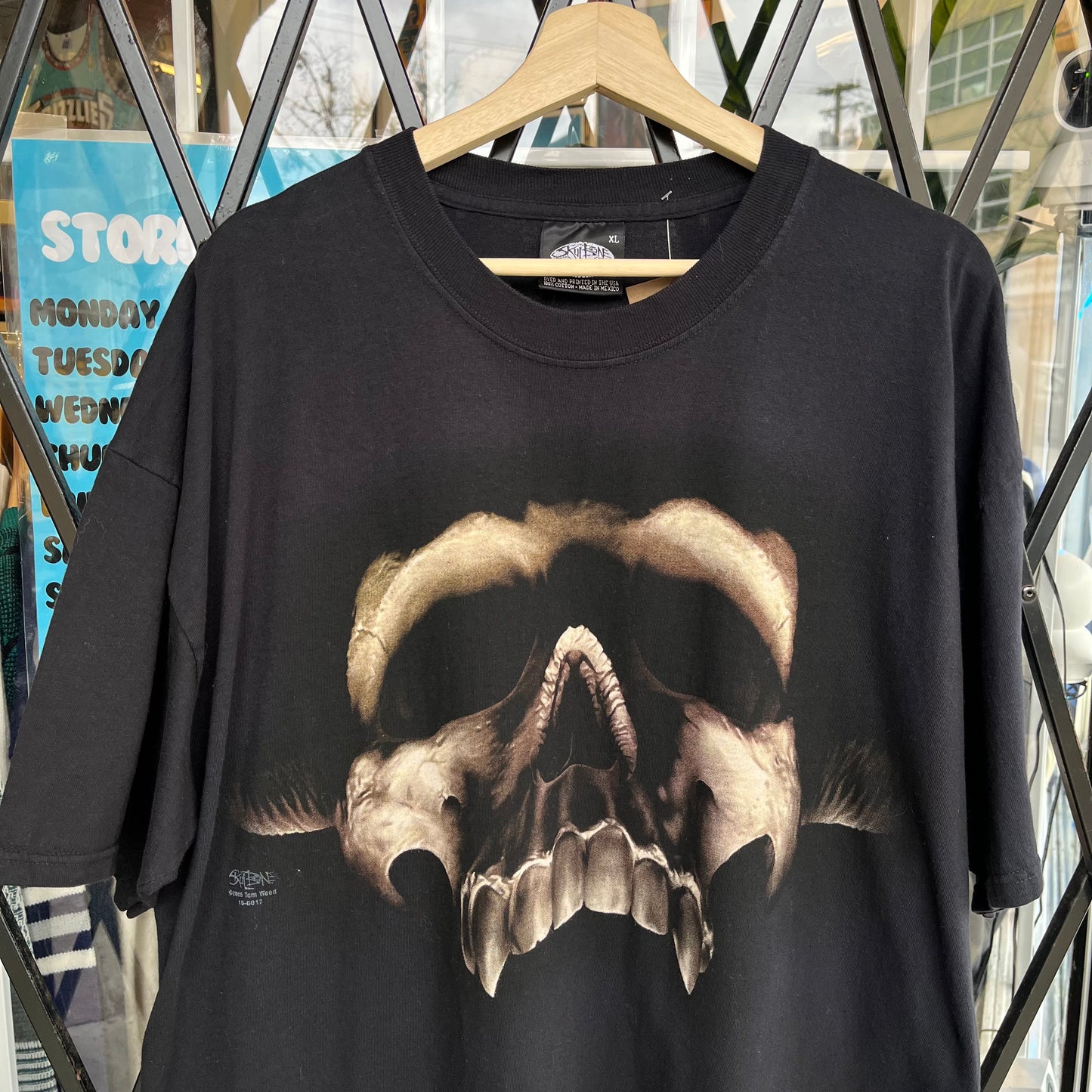 2005 Skull Bone 3D Skull Tee - Size XL