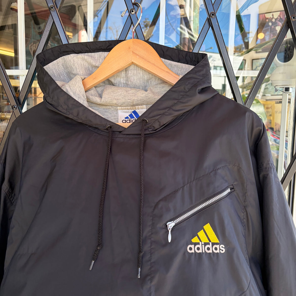 Vintage Adidas Pullover Windbreaker - Size L
