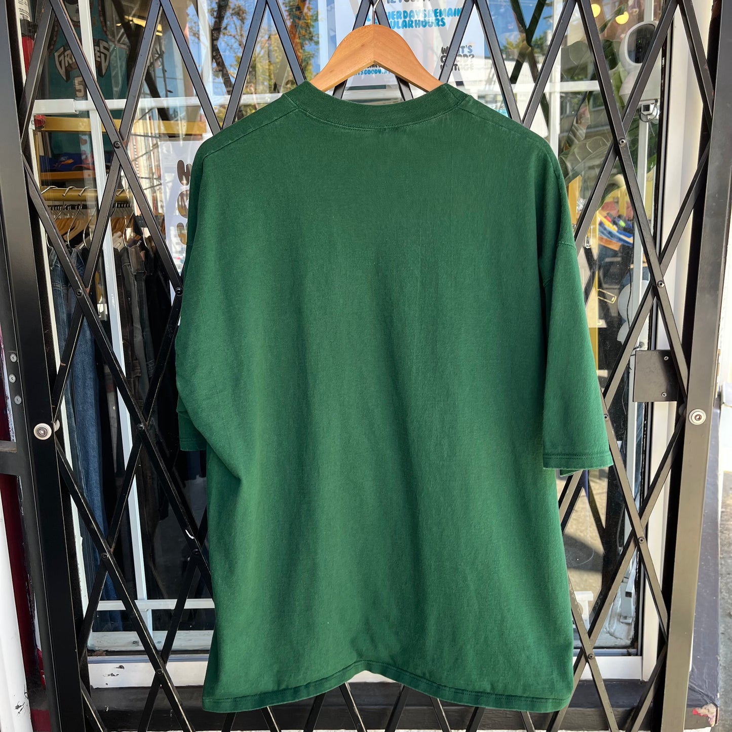 Vintage Wolf Pack Tee - Size XXL
