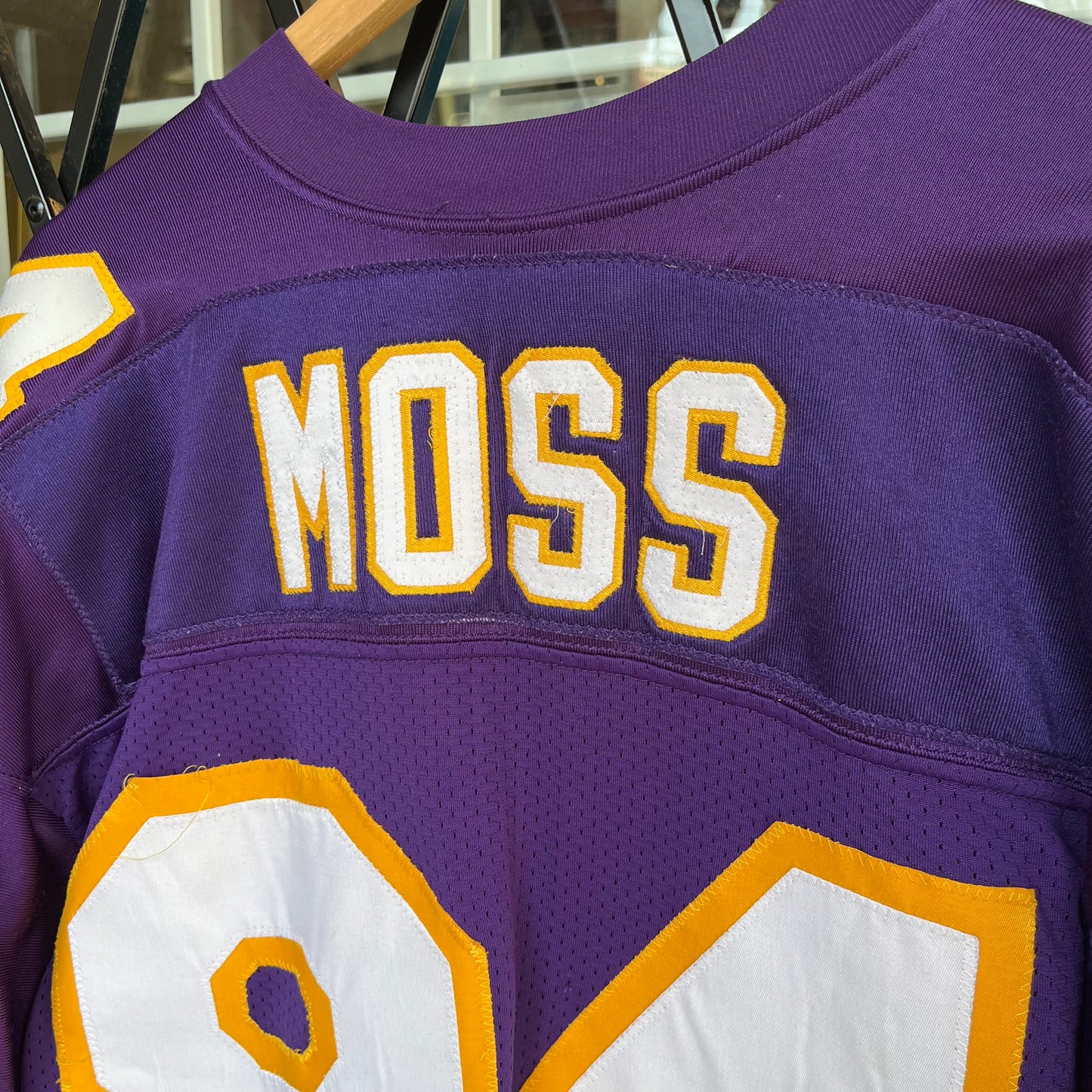 Vintage Russell Minnesota Vikings Randy Moss Authentic Stitched Jersey - Size 48 (XL)
