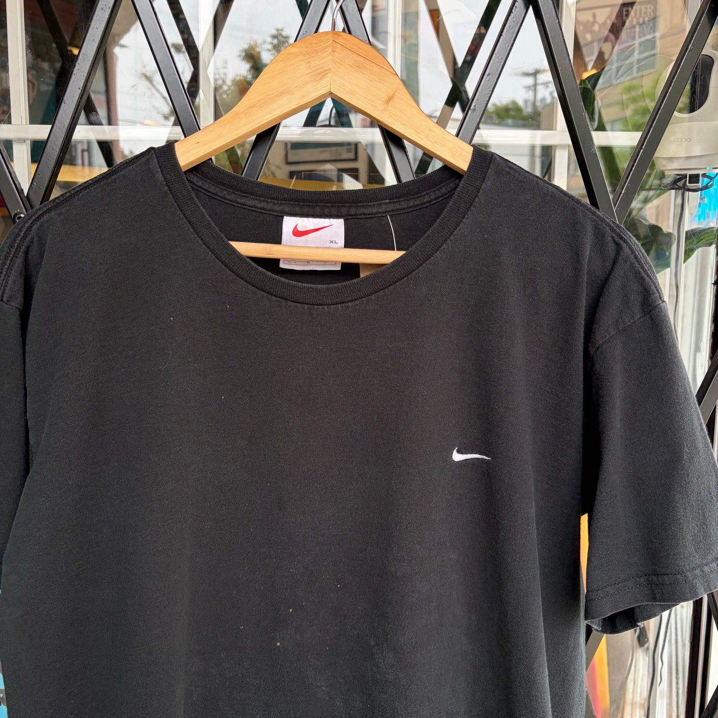 Vintage Nike Essential Tee - Size Women’s XLpit