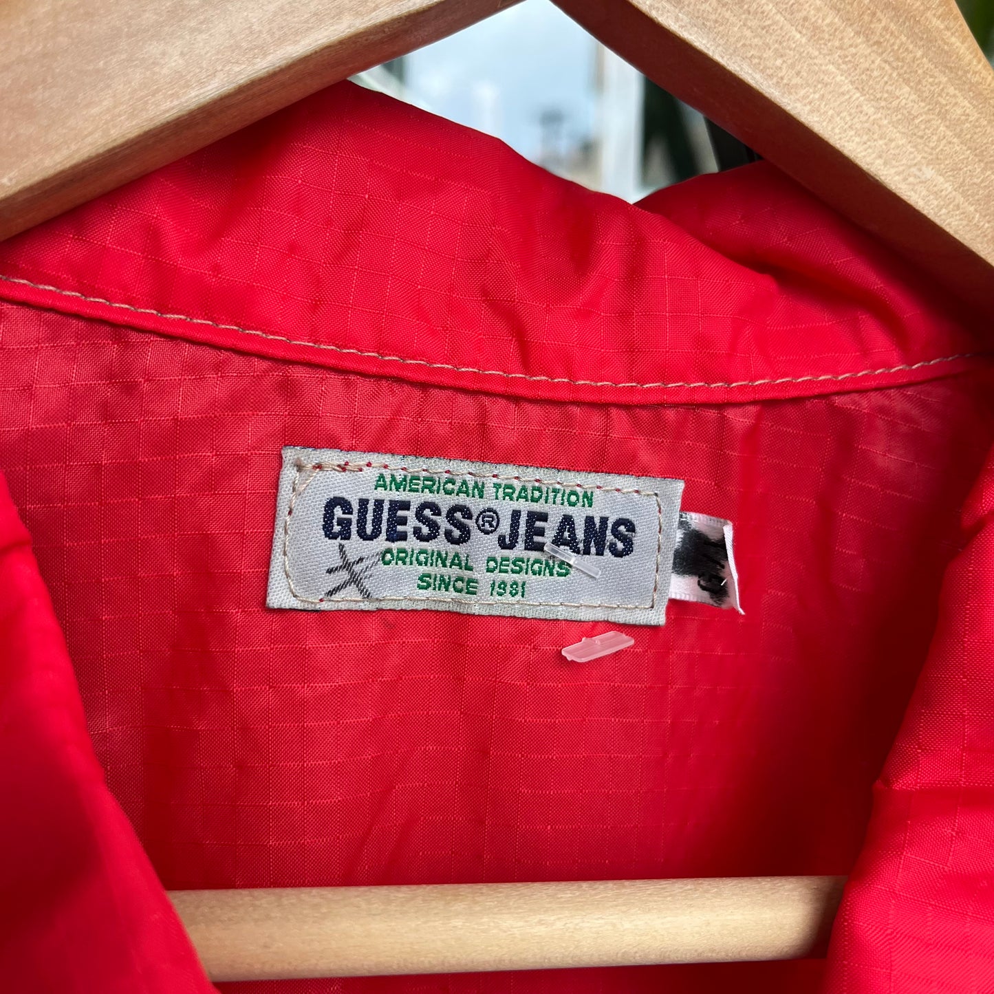 Vintage Guess Windbreaker - Size L