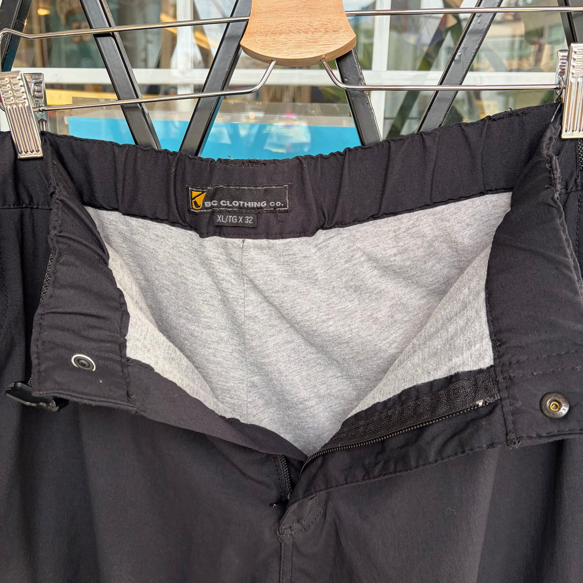 Outdoor Insulated Pants - Size XL x 32L