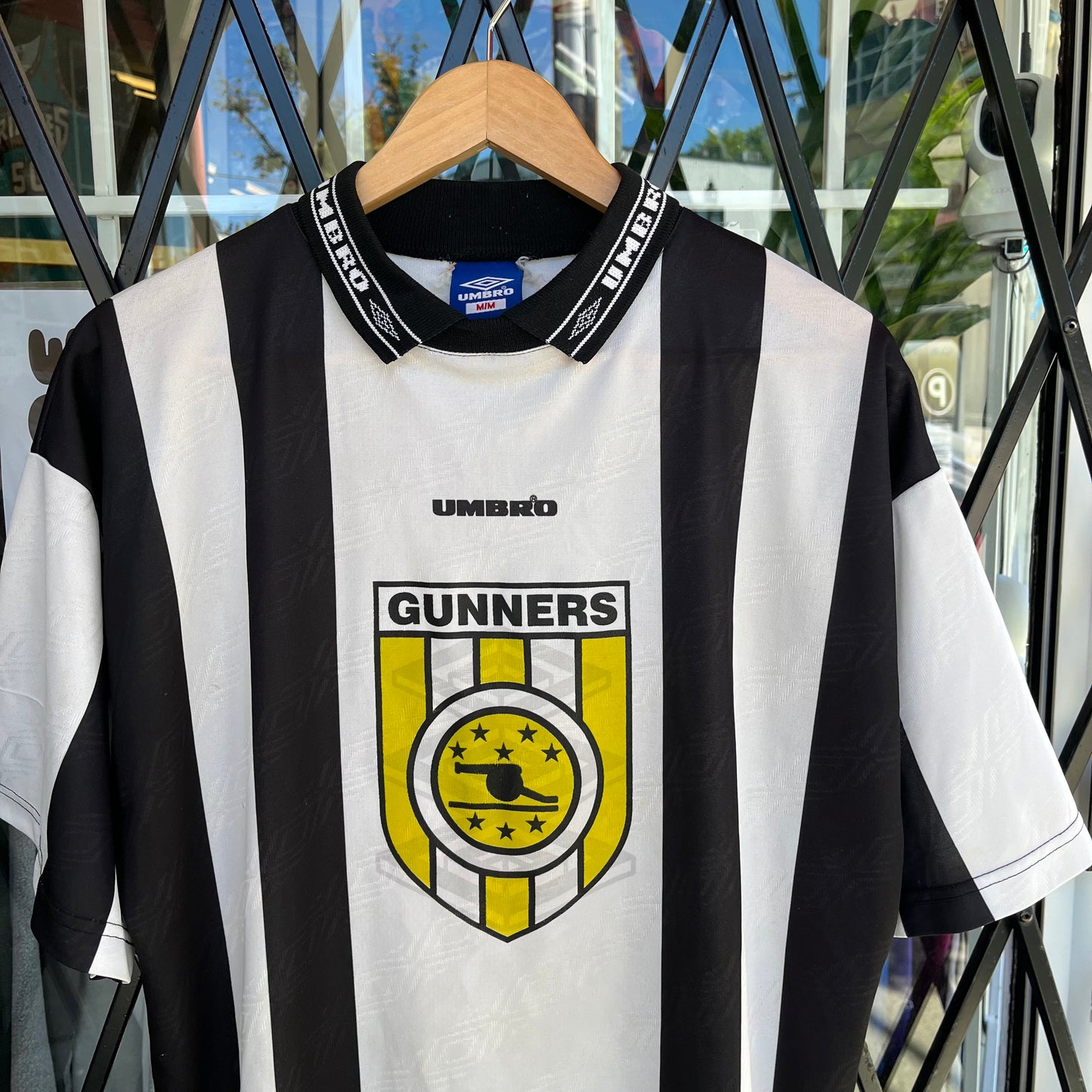 Vintage Umbro Gunners FC Jersey - Size M